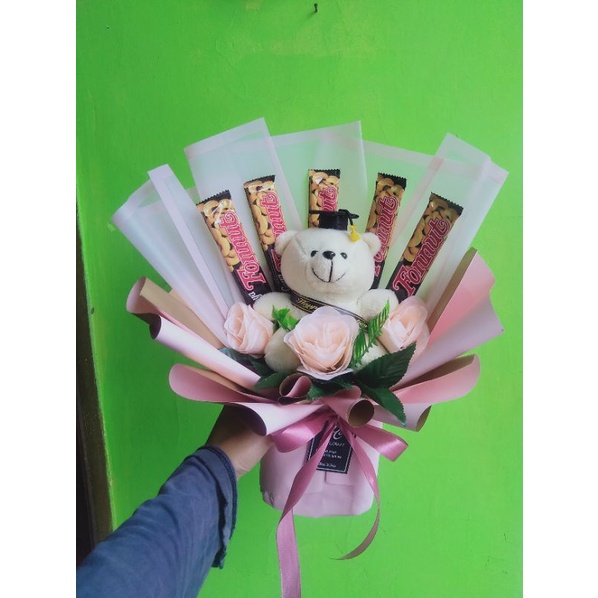 

buket wisuda termurah/buket boneka bunga/buket bunga/buket coklat