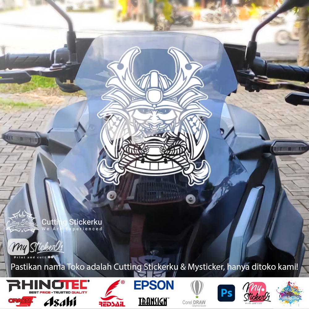 Cutting Stiker Oni Mask Samurai Variasi Motor Mobil Sticker Timbul Keren Nyala Dasbor Spakbor Visor Body Kaca Helm Laptop Hologram Reflective Retro Vintage Tahan Air Bodi Samping Scoopy Vario Beat NMAX PCX Vespa Aesthetic Japan Windshield Anime&quot;