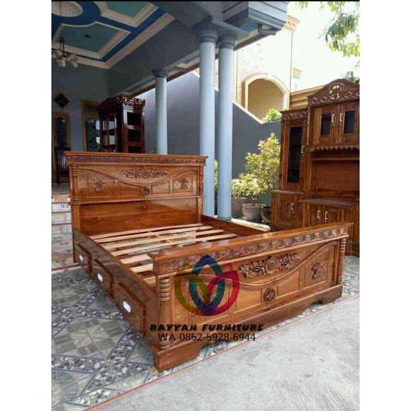 ranjang slendang ukir jati jepara/tempat tidur jati