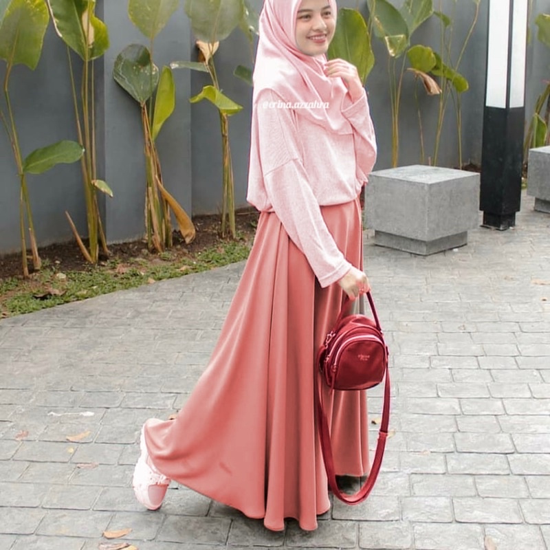 Rok bawahan wanita casual rok skrit