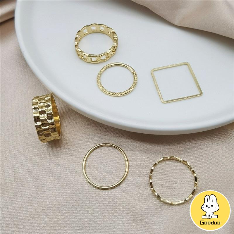 4pcs / Set Cincin Jari Telunjuk Bentuk Geometris Gaya Retro Untuk Wanita -Doo