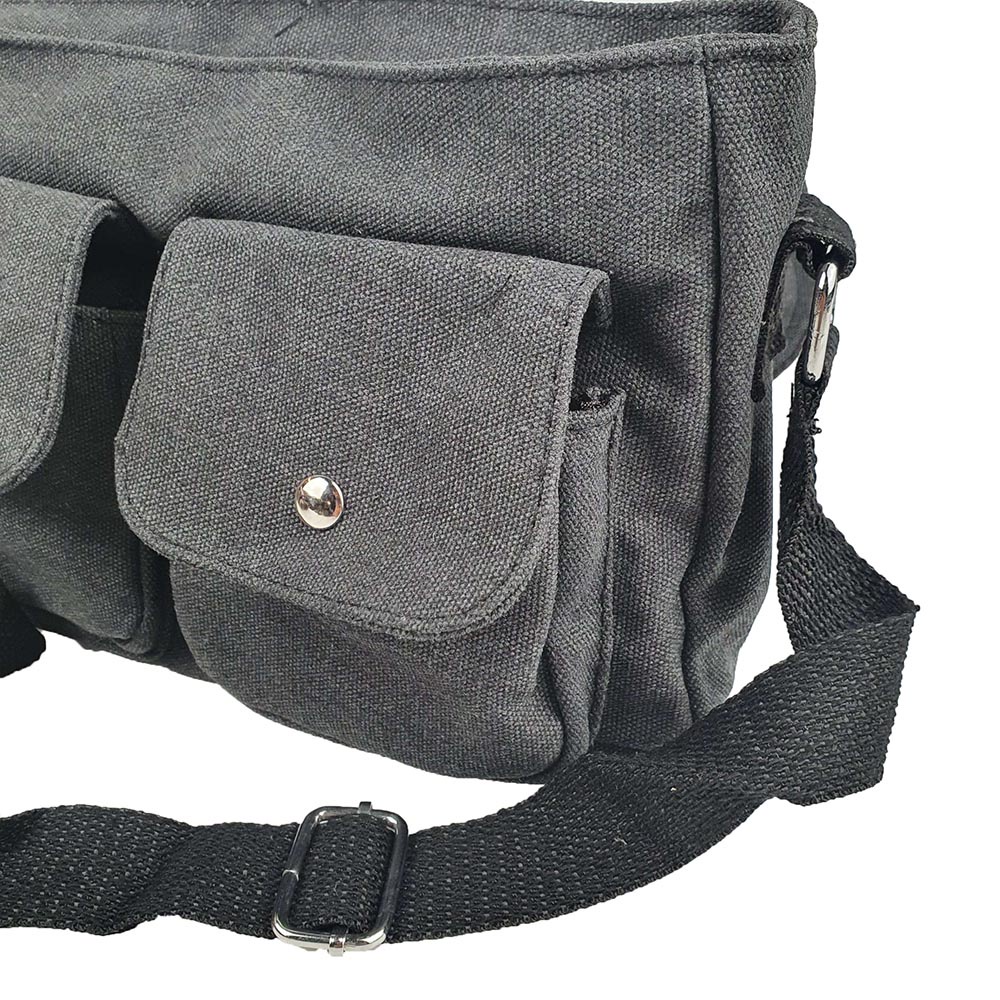 Tas Selempang Messenger Bag Bahan Canvas - 1008 - OMBG0EBK Black