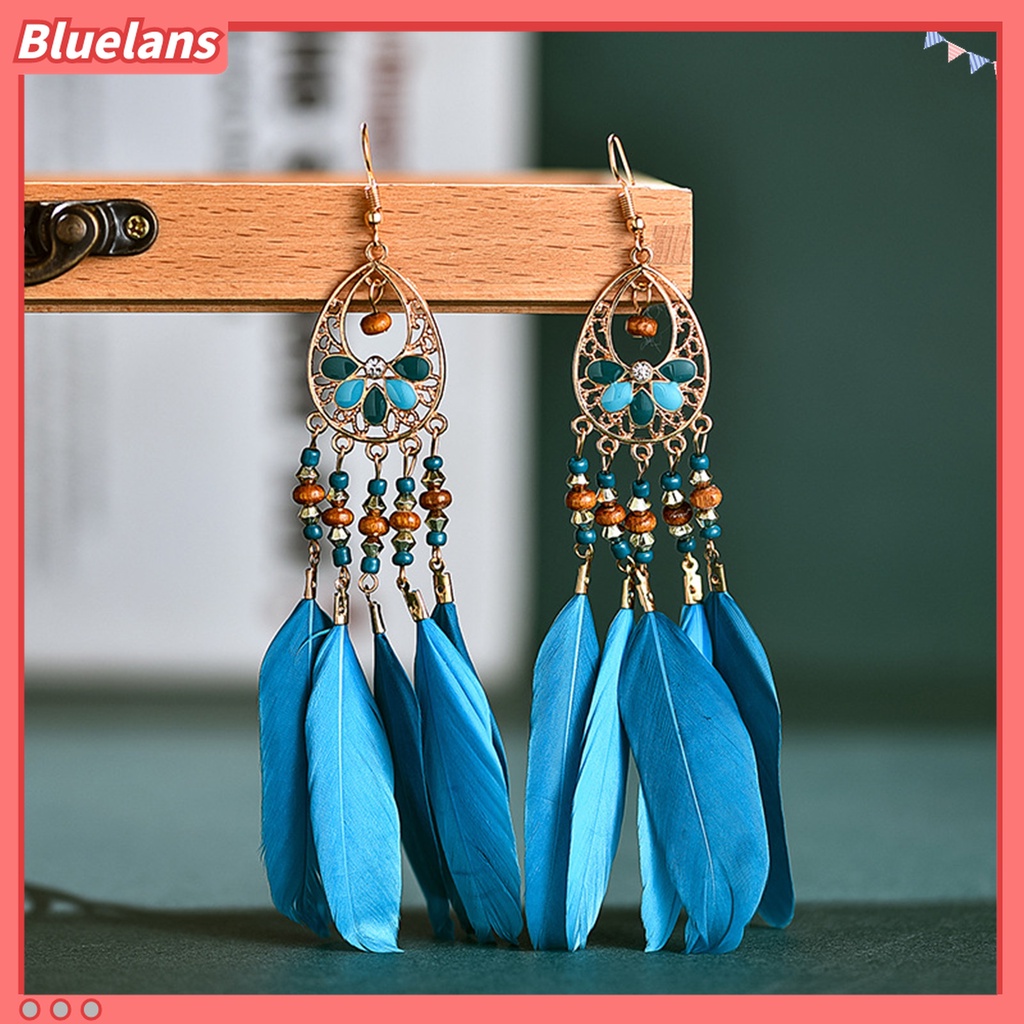 1 Pasang Anting Kait Rumbai Panjang Model Hollow Bahan Kayu Aksen Bulu Gaya Bohemian Untuk Hadiah