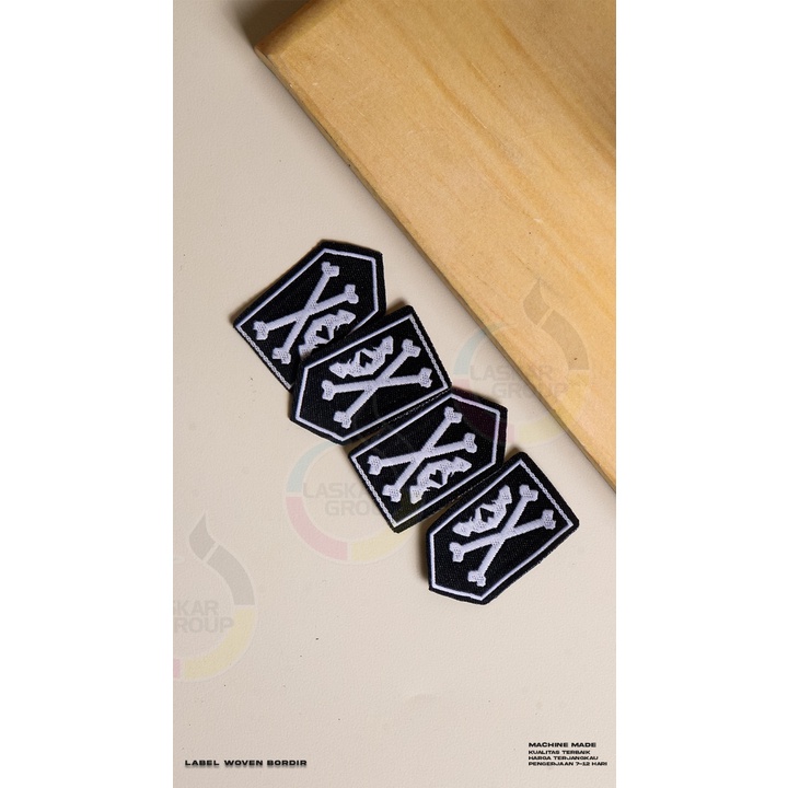 

label woven 4x5cm, label woven damask, label pakain, label kerah, label bordir