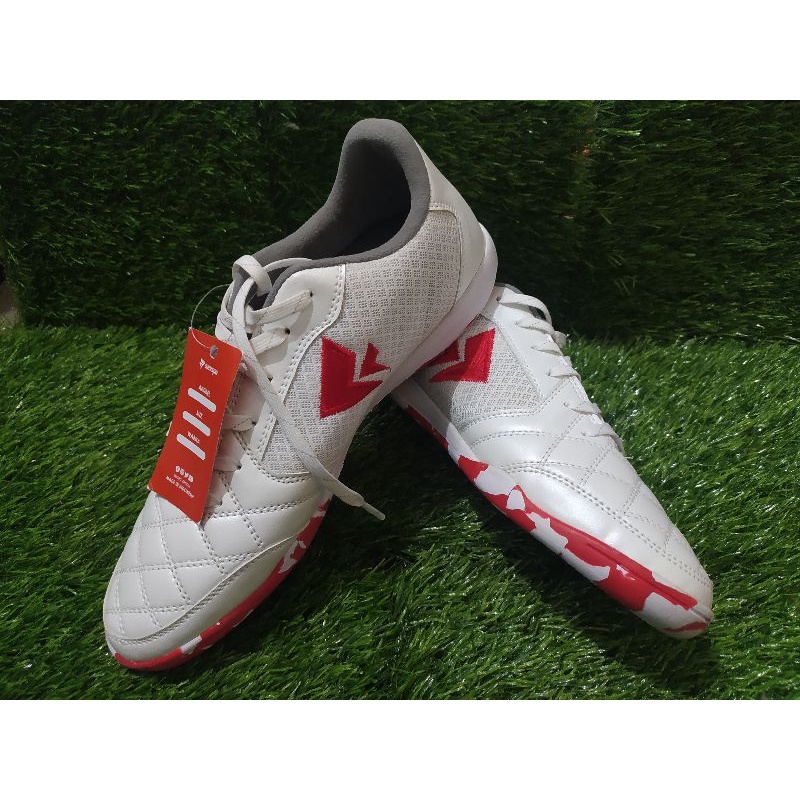 Sepatu Futsal Sevspo Imbasala Putih Merah Hitam Camo