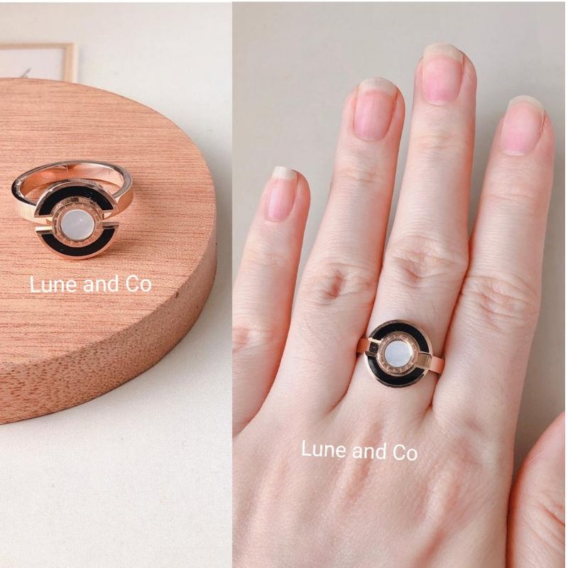 Cincin Beve Circle Hitam Putih Fashion Impor Titanium CS9R