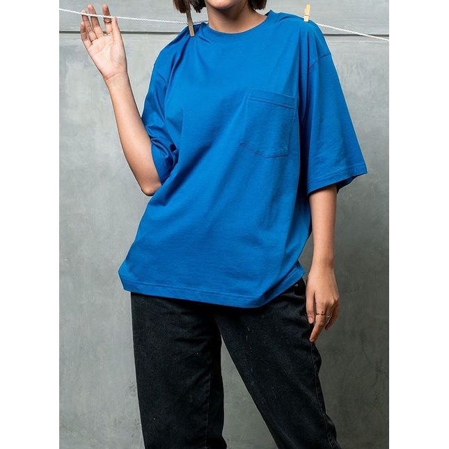 KAOS OVERSIZED TSHIRT Model korea 30s YnS