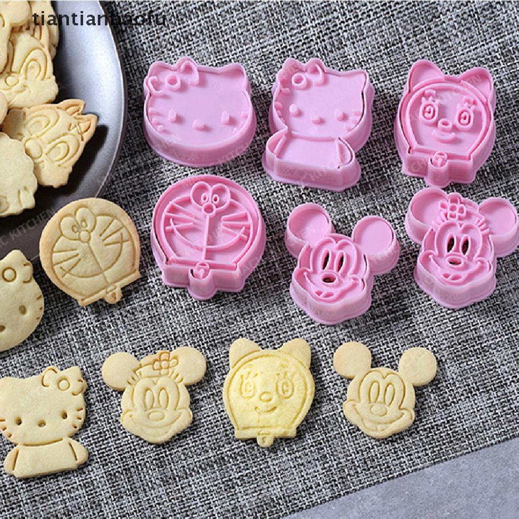 1 Pasang Cetakan Pemotong Kue / Biskuit Bentuk Kartun Bahan Plastik