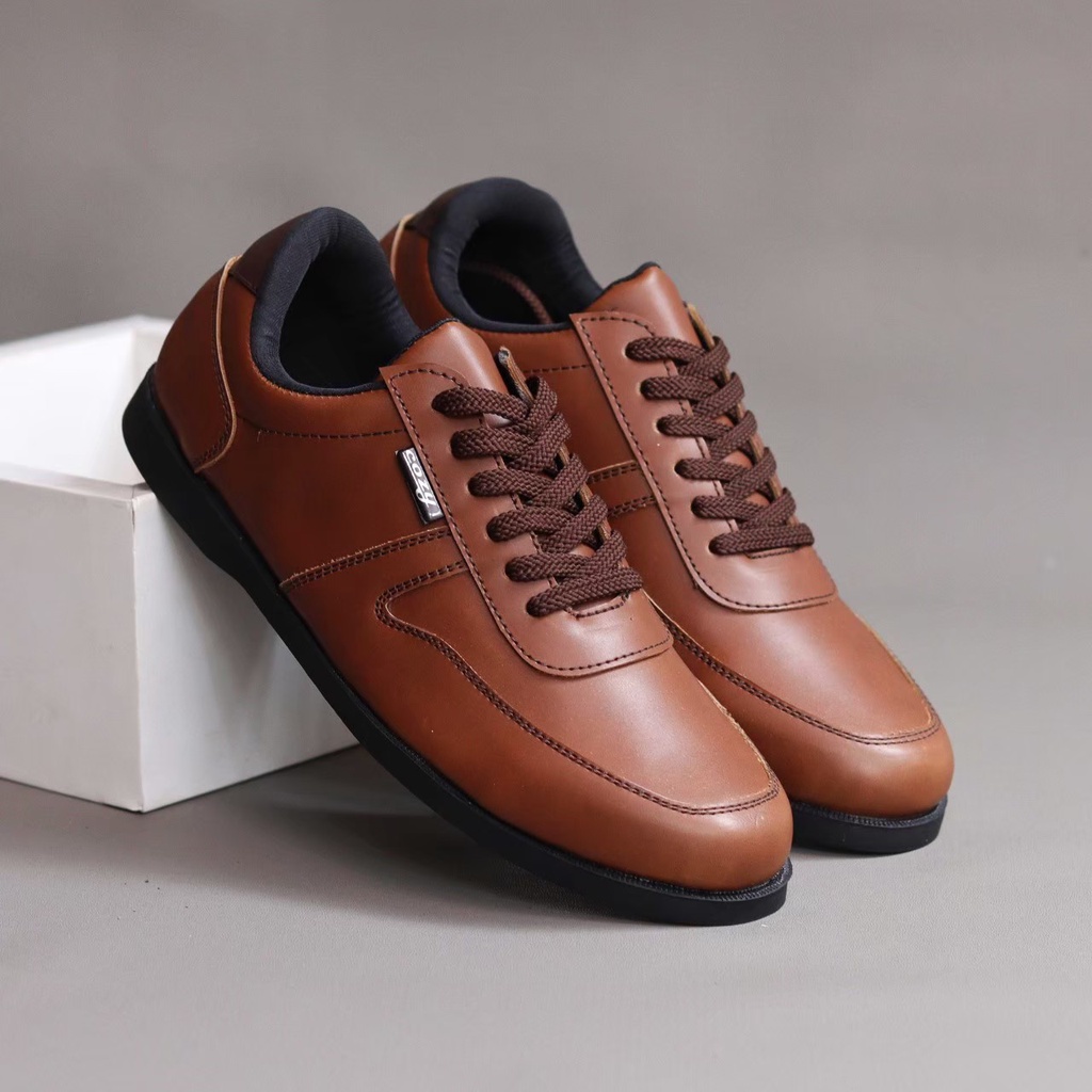 COD Sepatu Kasual Sneakers Pria Kulit Pu Asli Cowok Men Lokal Ori Original Footwear Shoes Sepatu Kasual Kerja Kantor kuliah Kondangan Fashion Gaya Casual Santai Keren Kekinian Trandy