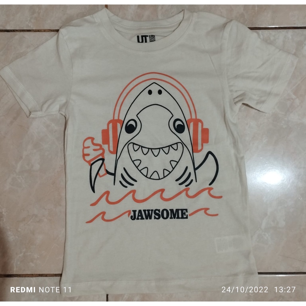 KAOS T-SHIRT ATASAN BAJU ANAK, KAOS ANAK COWO UNIQLO, KAOS OBLONG ANAK BRANDED UNIQLO, BABY SHARK