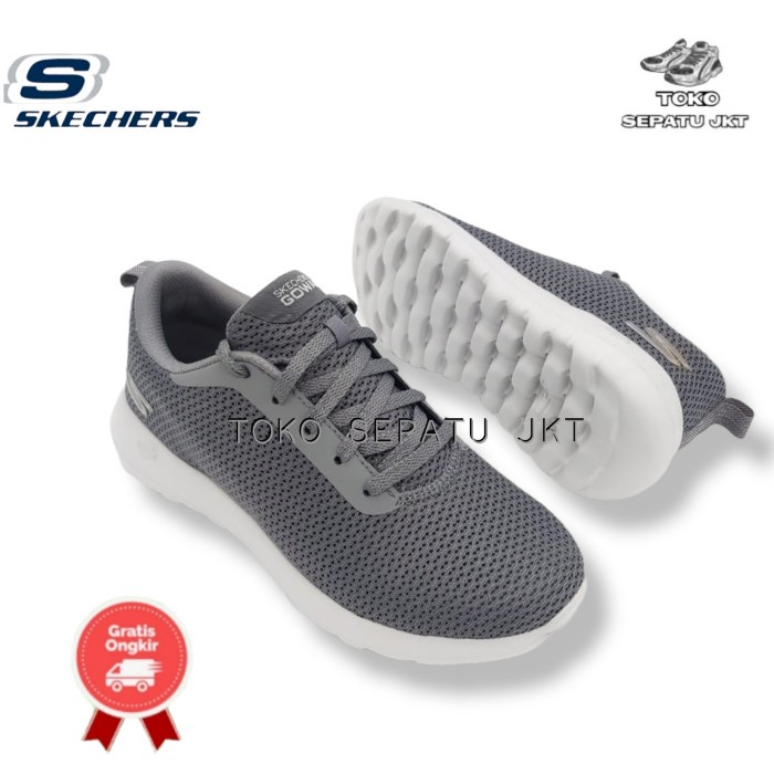 Gaya New Skechers Pria / Sepatu Skechers Goga Max Tali Original Sale