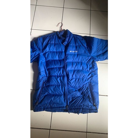Preloved Jaket Bulu Angsa Columbia