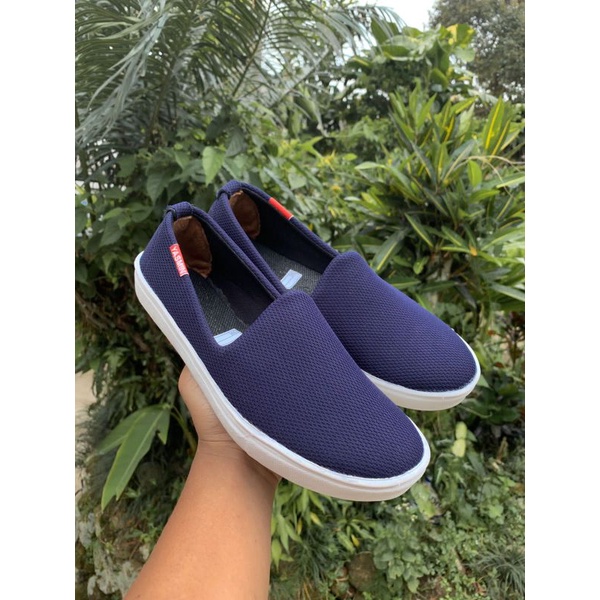 Sepatu Slip On Wanita Dewasa korean slip on polos