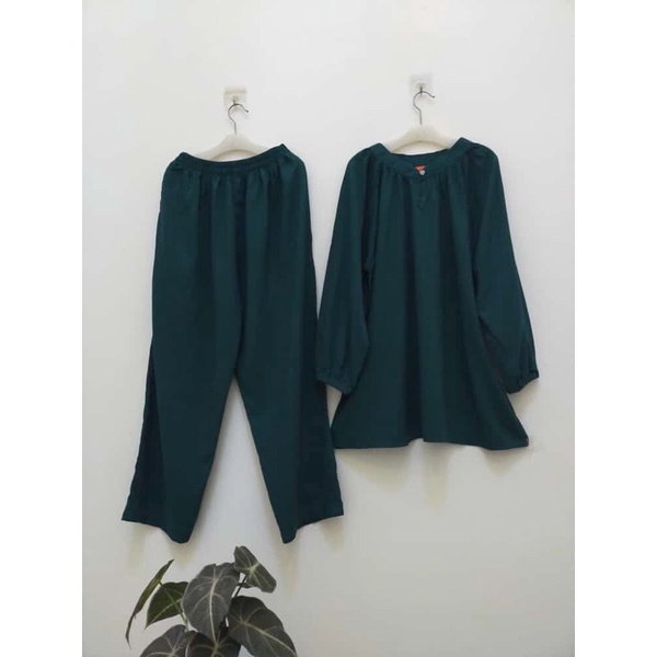 SET WANITA BAHAN RAYON SABRINA POLOS /SET WANITA TERMURAH/STELAN WANITA TERBARU/TERMURAH/ONE SET KEKINIAN/TERVIRAL/COD/JUMBO/BAHAN JATUH/TERHITS/BAJU SANTAI/BAJU NON FORMAL/BAJU SEHARI-HARI/BUSUI//LIZAM/XXL/ONE SET TERBARU/STELAN WANITA