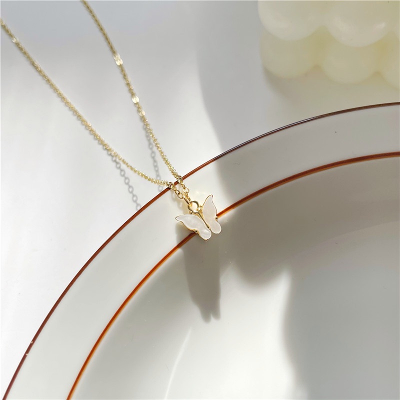 Butterfly Kalung Rantai Klavikula Desain Kupu-Kupu Warna Ungu Putih