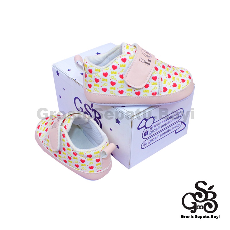 Sepatu Bayi - Baby Shoes - Prewalker  | 2-12 bulan | motif LOVE Pink ringan &amp; fleksibel