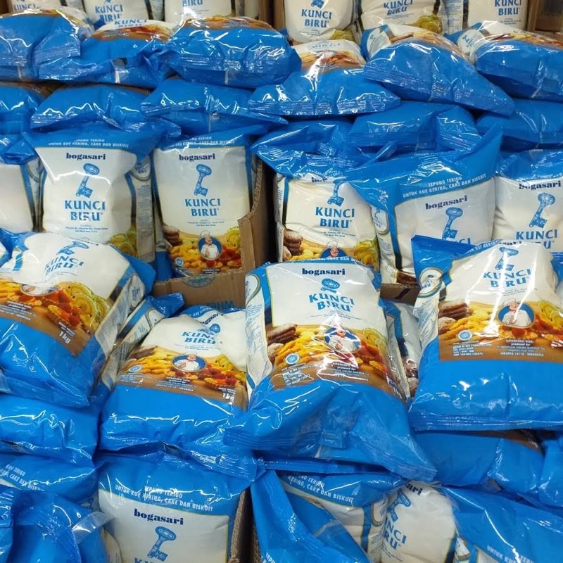 Tepung terigu kunci biru 1kg /Protein rendah