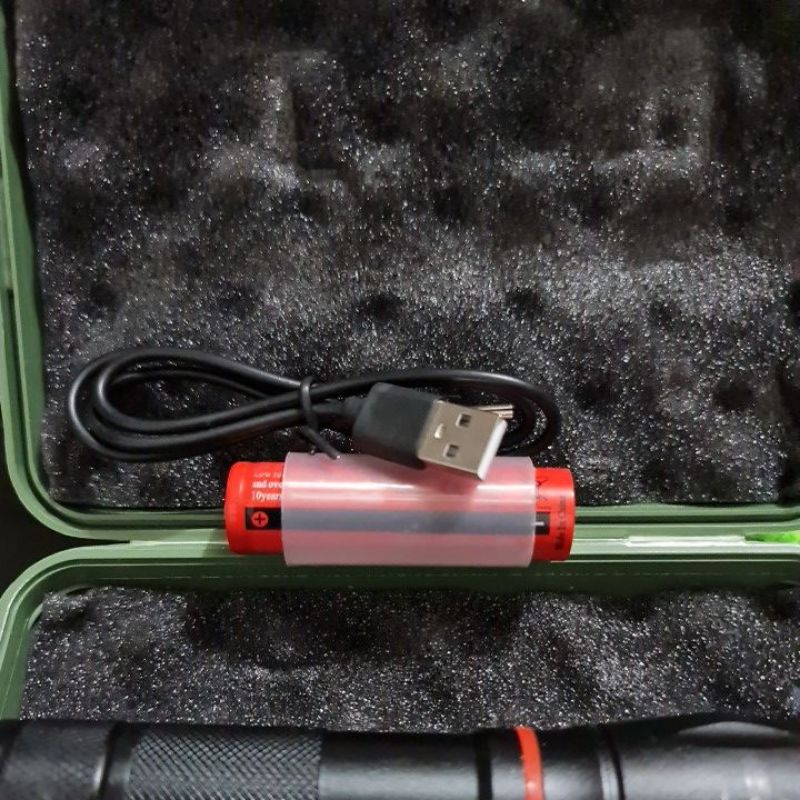 Paket Komplit Senter LED Tactical XM-L2 8000 Lumens Waterproof Flashlight