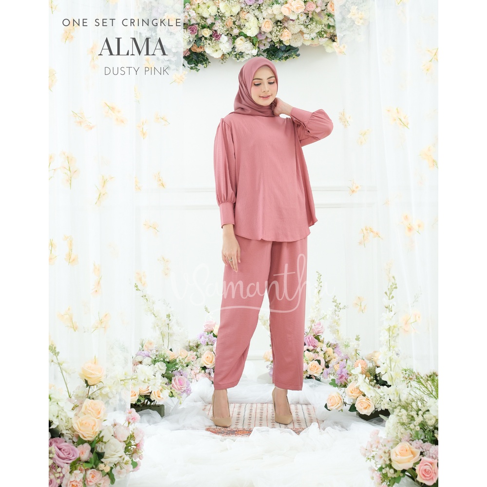 One Set Wanita Crinkle Airflow Alma