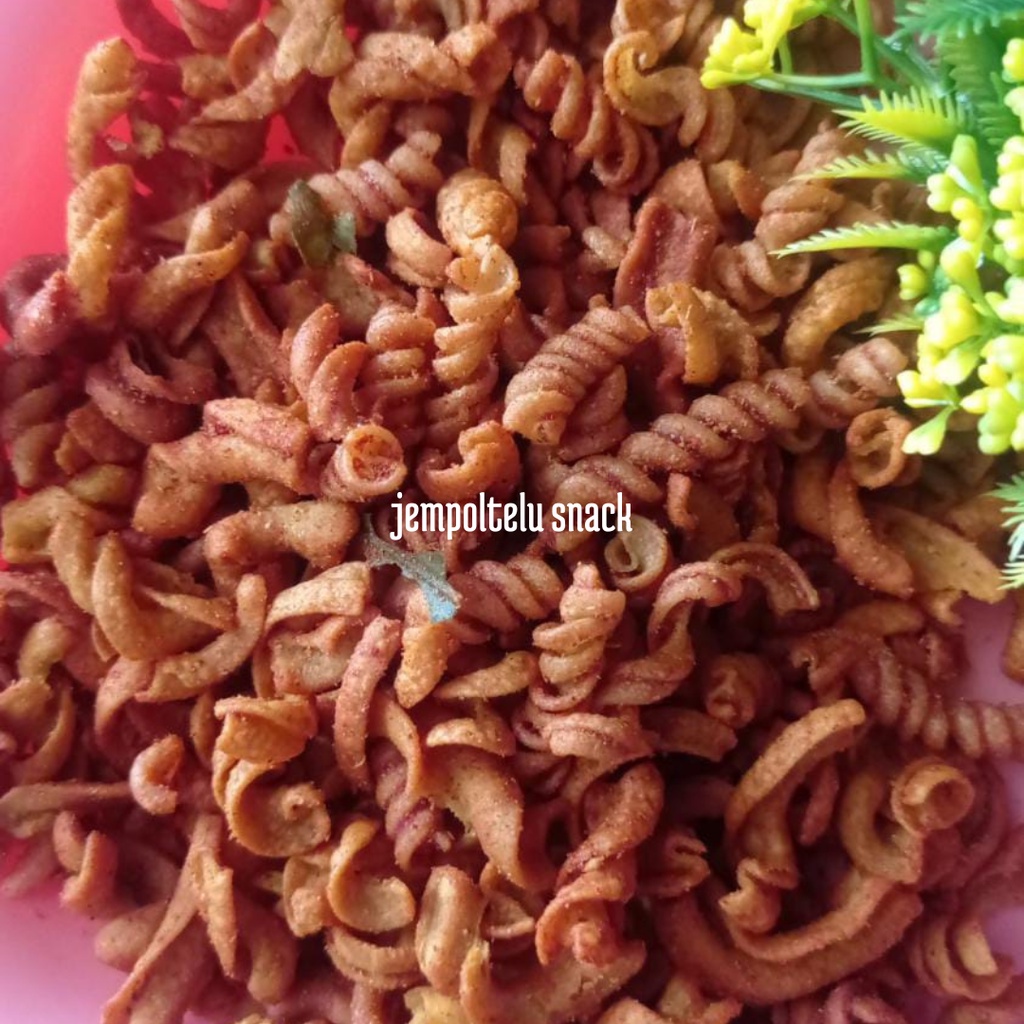 

MAKARONI SPIRAL MACARONI BANTET SPIRAL RASA PEDES
