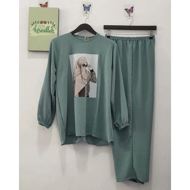 Setelan Crinkle Oversize Motif Sablon