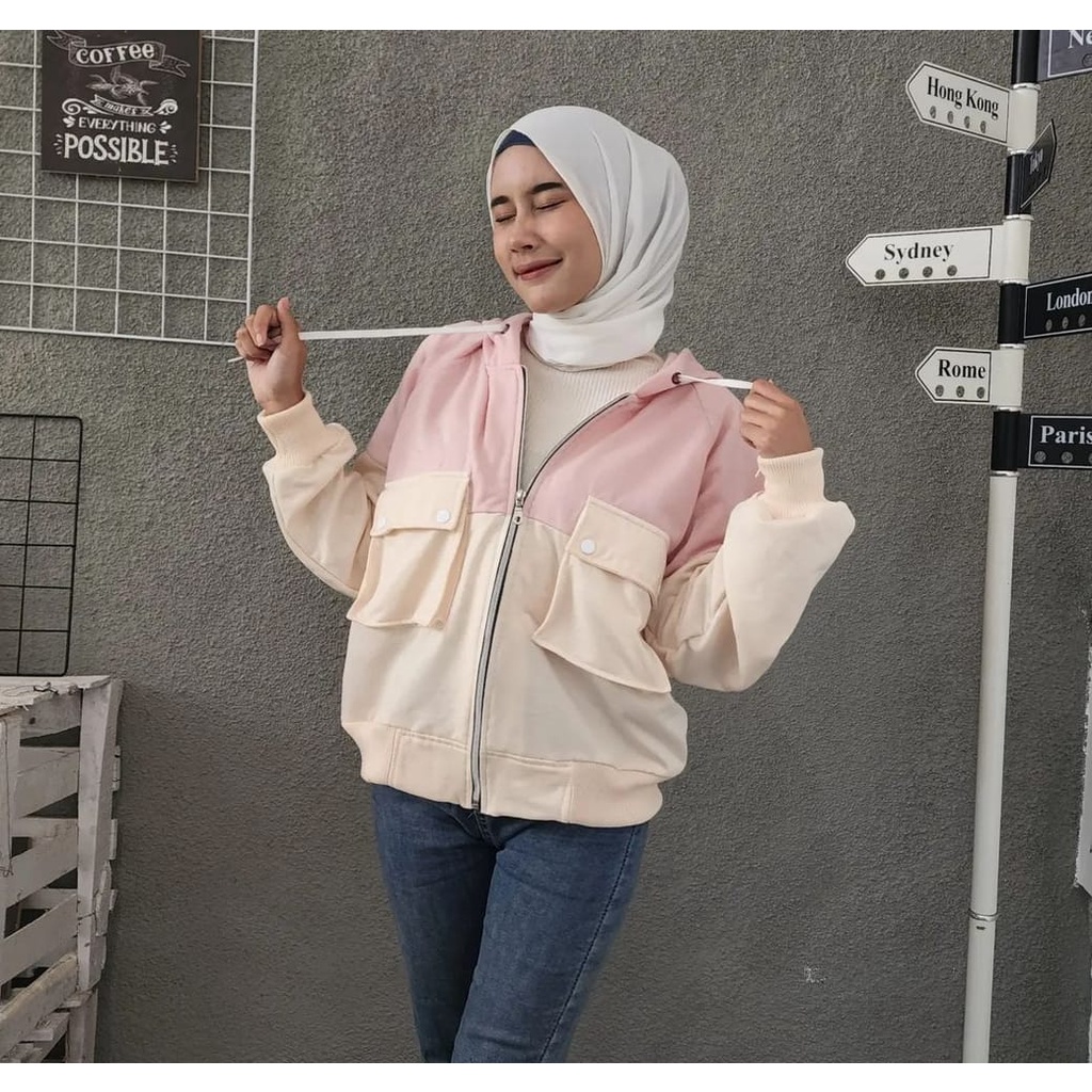 TWO TONE POCKET ZIPPER JACKET | JACKET WANITA BERTUDUNG VARIASI OVERSIZE