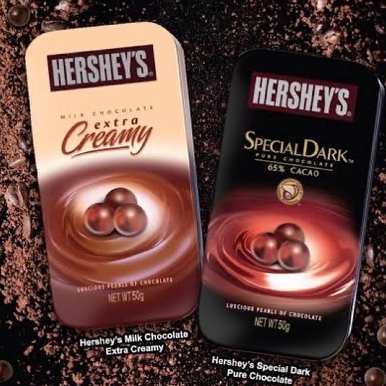 

Promo HERSHEY’s Pearl Chocolate in Tin Coklat Import Hershey’s Hersheys Mutiara Creamy Milk / Dark Chocolate Coklat Import YHP