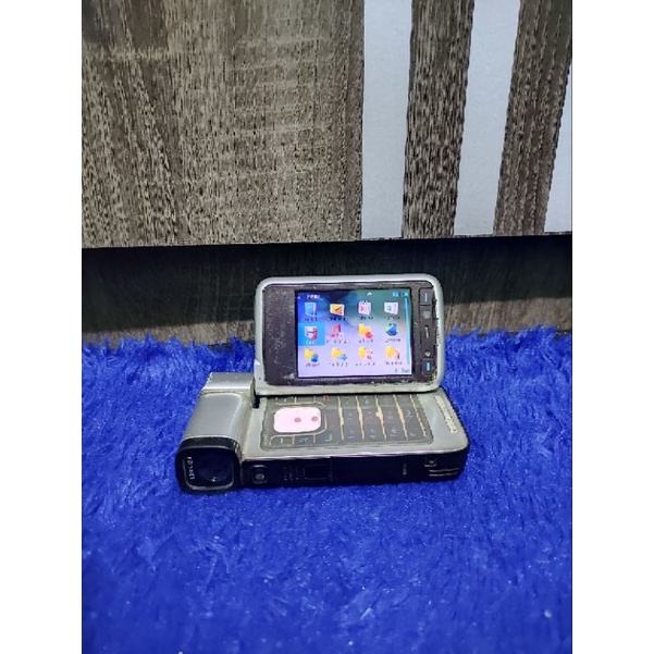 Nokia N93i Bahan
