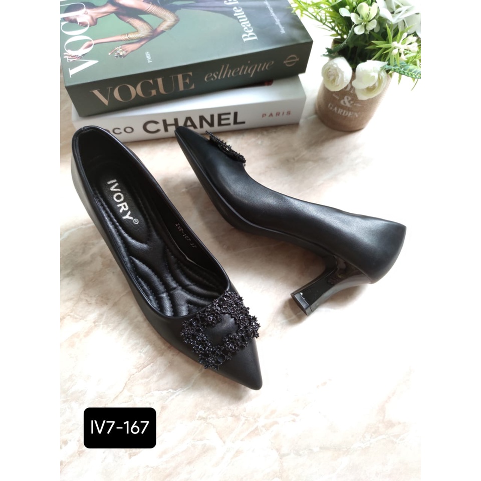 IVORY Sepatu Wanita Heels Kerja Formal IV7-167 Hitam