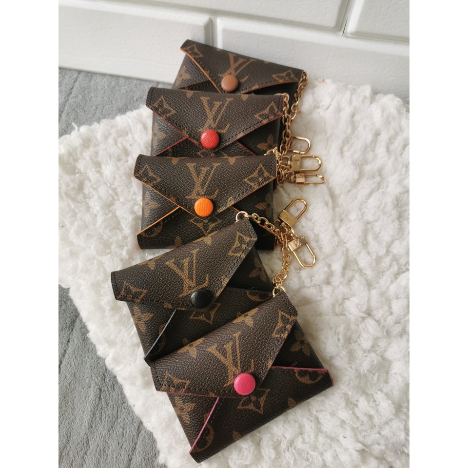 WALLET DOMPET GANCI LV LP KEY CHAIN KEYCHAIN GANTUNGAN KUNCI KIRIGAMI FASHION IMPORT POUCH FREE BOX