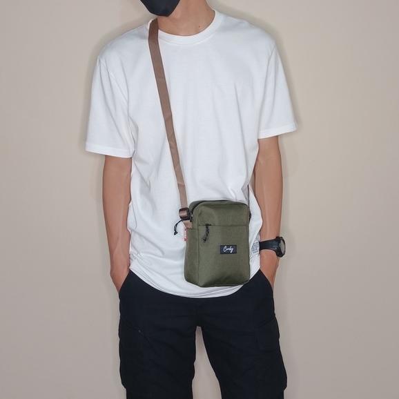 ︽ Tas Selempang Pria Distro dan Sling bag Pria Pouch Casual Cuniky S22 LANGSUNG ORDER 2785 ❁