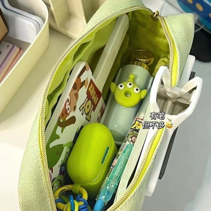 ☞✲Sera Green Toy Story Tas Pena Siswa Sekolah Menengah Pertama Tas Penyimpanan Alat Tulis 2022 Baru Gaya Retro Tas Pena