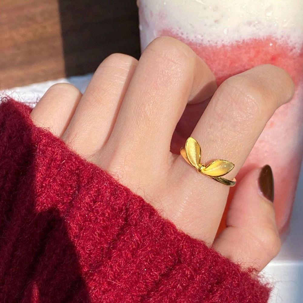 Mxbeauty Gelang Emas Pasir Kreatif Elegan Warna Emas Handmade Perhiasan Tembaga Telinga Kelinci Cincin Lucu