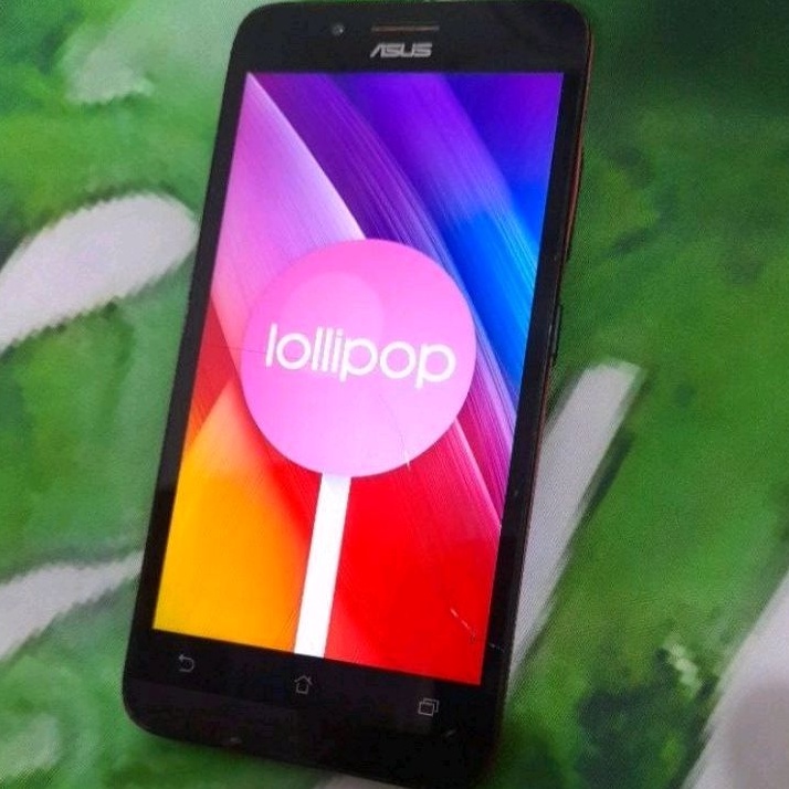 Asus Zenfone go 5 inchi ram 2GB model Z00VD second normal sesuai foto GAEANSI TOKO