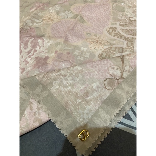 buttonscarves disney