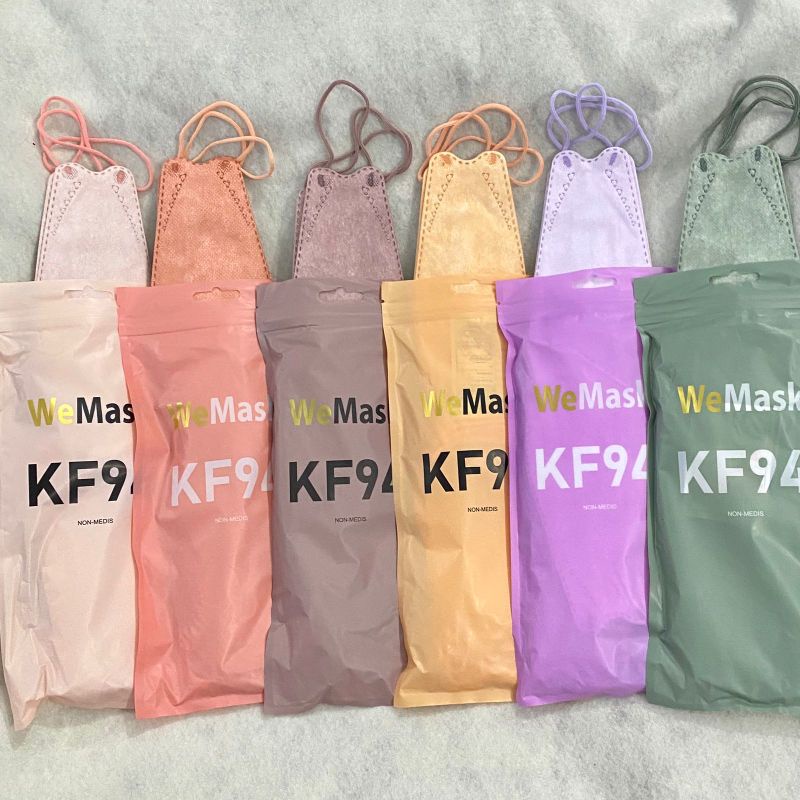 Masker KF94 WEMASK Model Korea 4ply Mix Warna / KF 94 WEMAZE isi 10pcs Embos Ada Belahan Hidung v