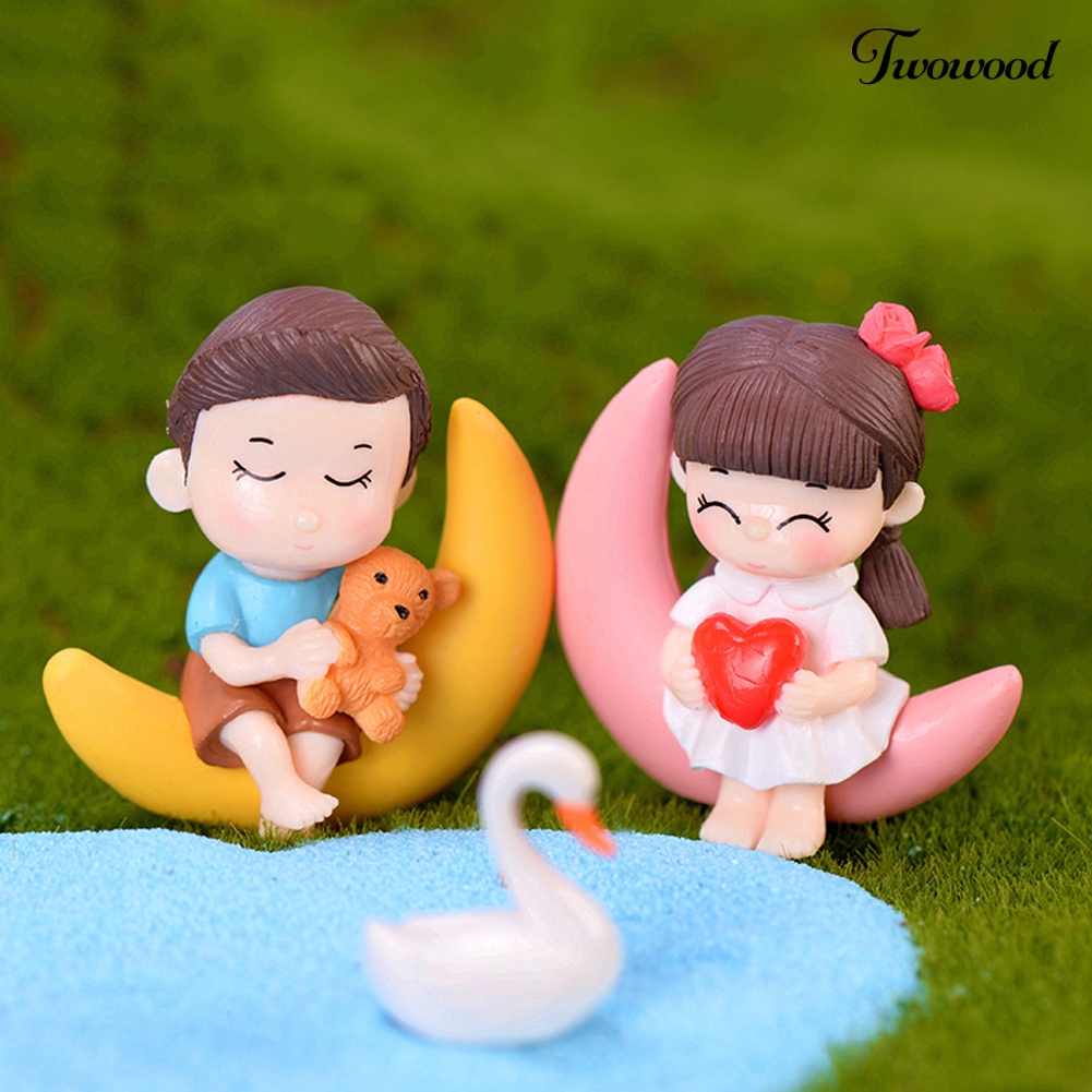 Twowood 2Pcs / Set Mainan Miniatur Boneka Anak Laki-Laki / Perempuan Bahan Resin Untuk Dekorasi Taman Bonsai DIY