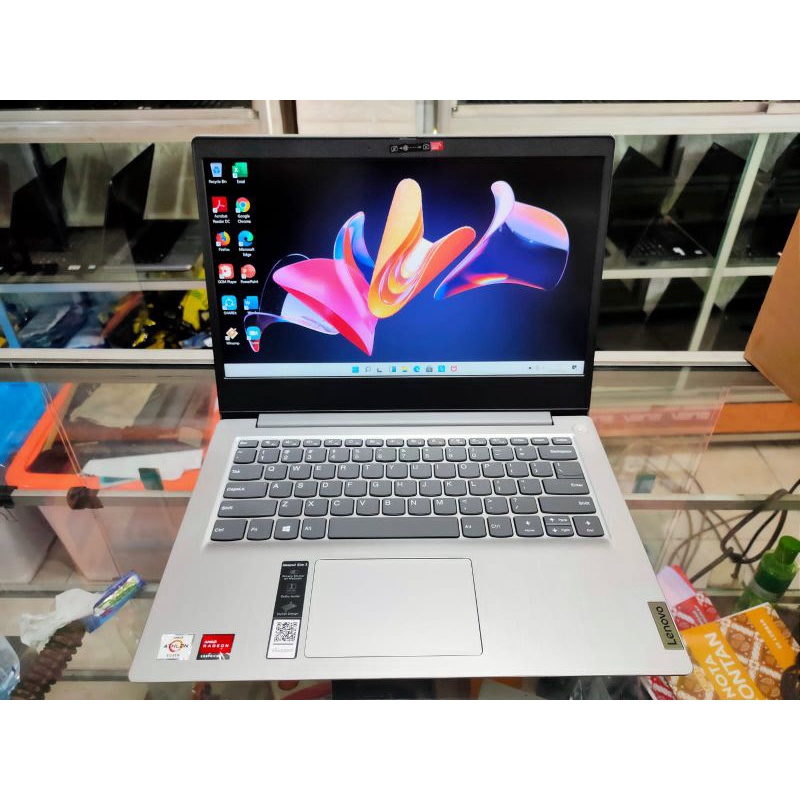 Lenovo Ideapad Slim 3 ada05 Amd Athlon Silver 3050u DDR4 4 atau 8gb Ssd 256 Gb Led 14 FHD Win 11 OHS
