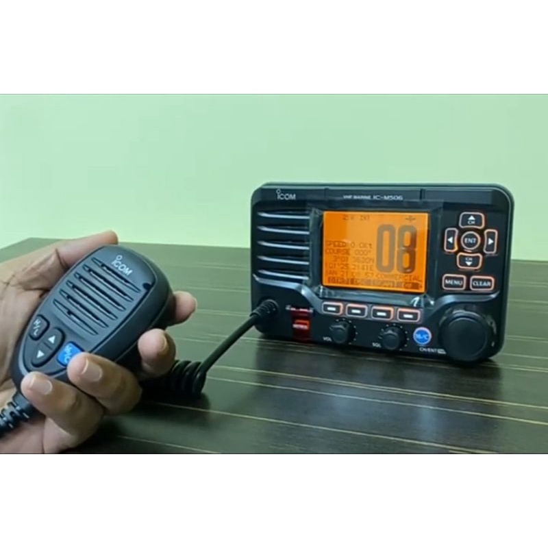 Radio Vhf Marine Icom-M506