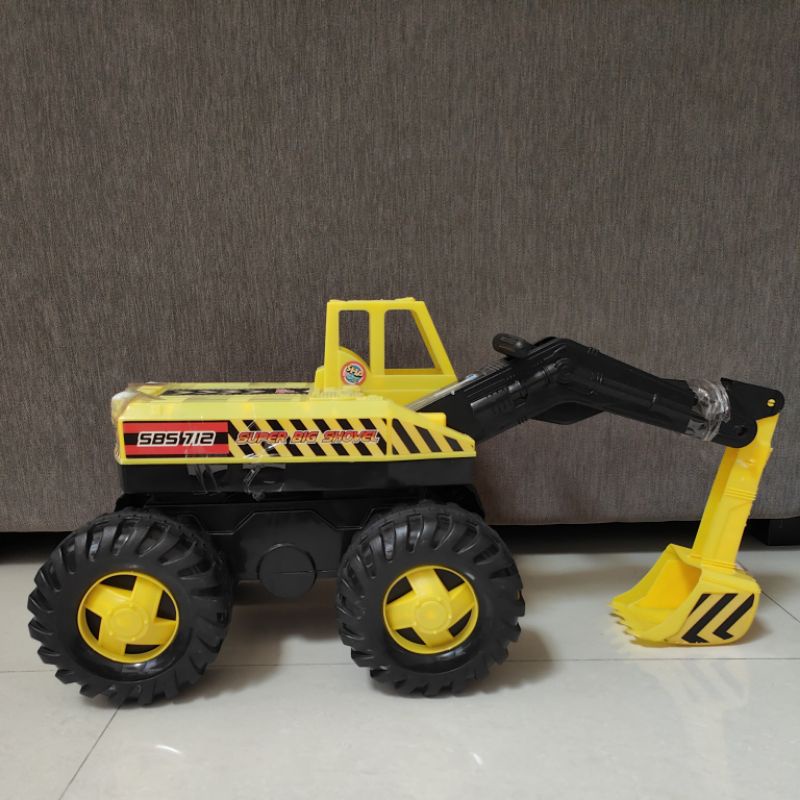 ride on atv sepeda motor excavator mainan tunggang preloved