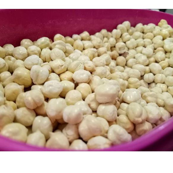 

KODEQ6c6B--Kacang arab Super ukuran 1 kg