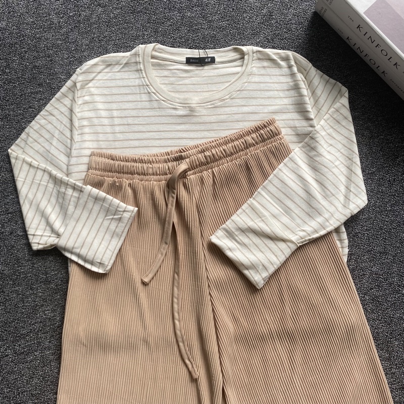 ONE SET Setelan Kaos dan Kulot-Set C