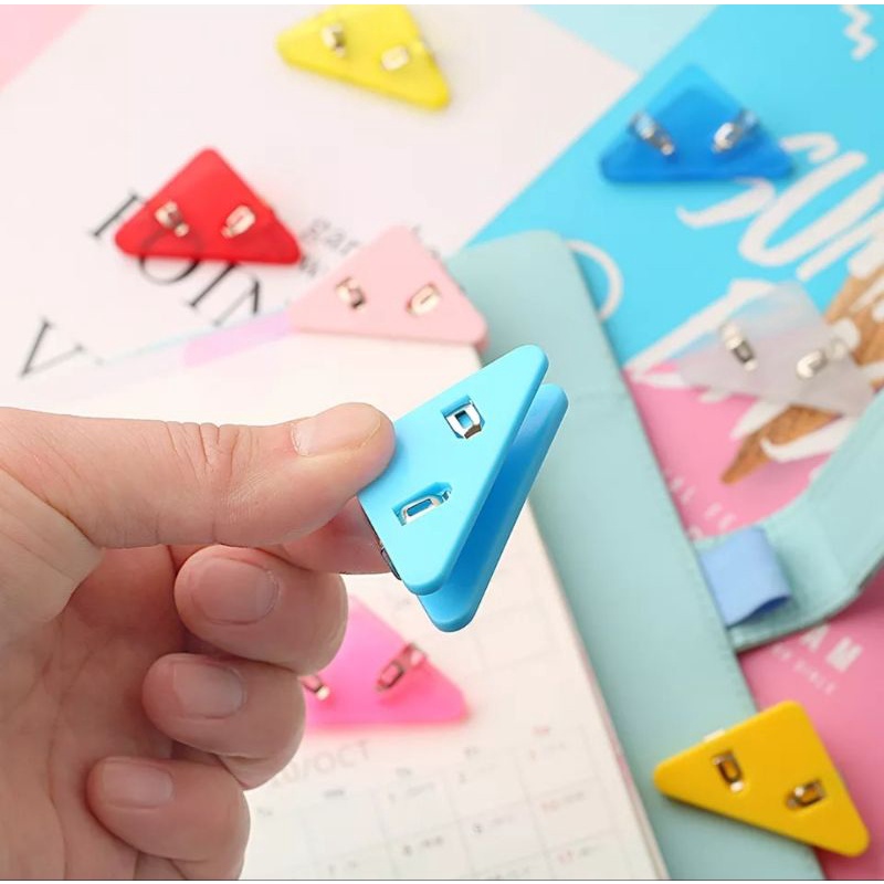 

Klip Organizer Kertas Corner Clamp Buku Catatan Segitiga Klip Kertas