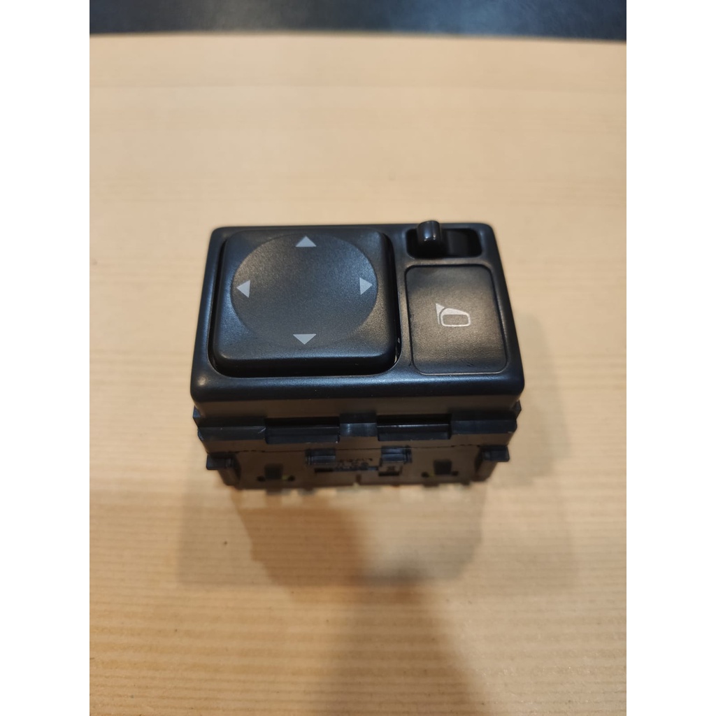 Saklar Switch Spion Grand Livina L11