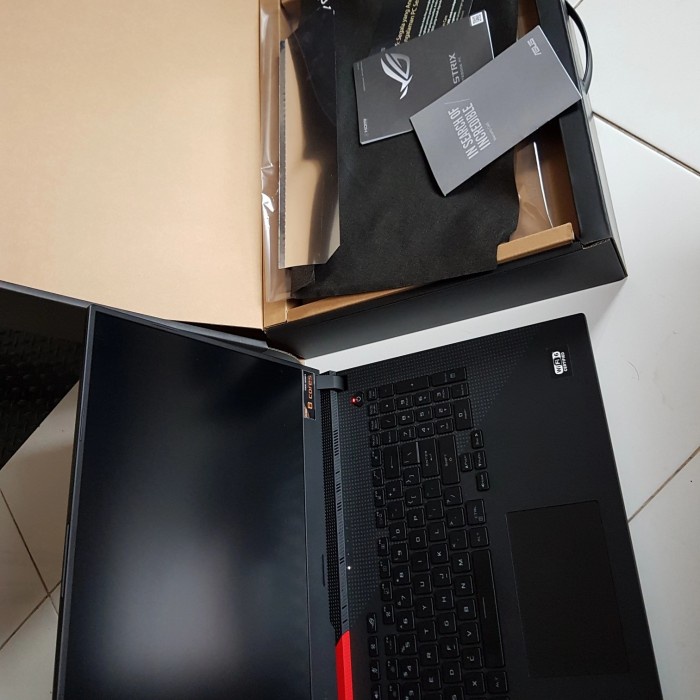 [Laptop / Notebook] Asus Rog Strix G17 G713Qm Bukan Acer Lenovo Razer Macbook Laptop Bekas / Second