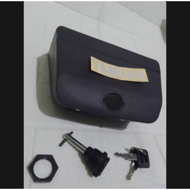 Paket Tolbox Bagasi Belakang Kunci Toolbox Plus Stiker Yamaha RX-King New Old Kualitas Terbaik