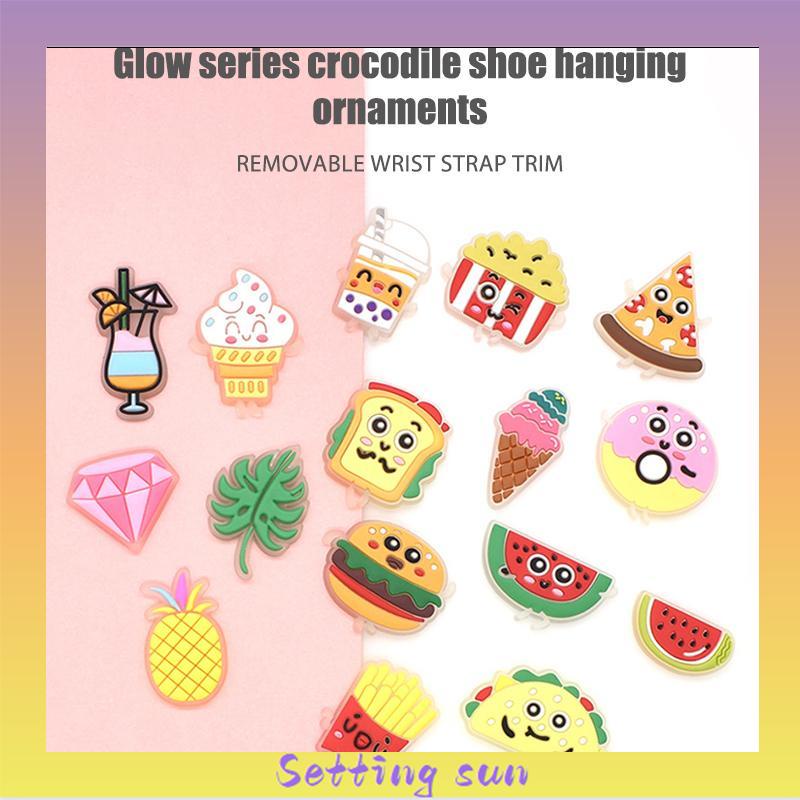 Charms Pin Bahan Pvc Glow In The Dark Desain Makanan Untuk Aksesoris Charms Fashion TN