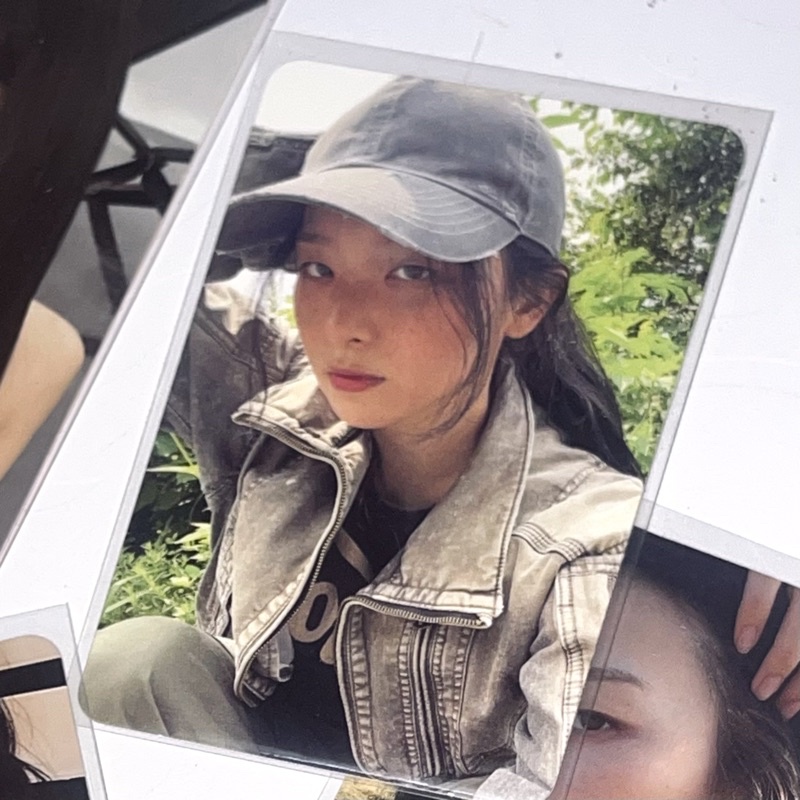 seulgi red velvet rv photocard pc 28 reasons album case photobook pb special ver version good and & 