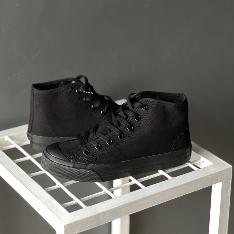 Ventela Basic High all Black original Sepatu Vantela basic All black low