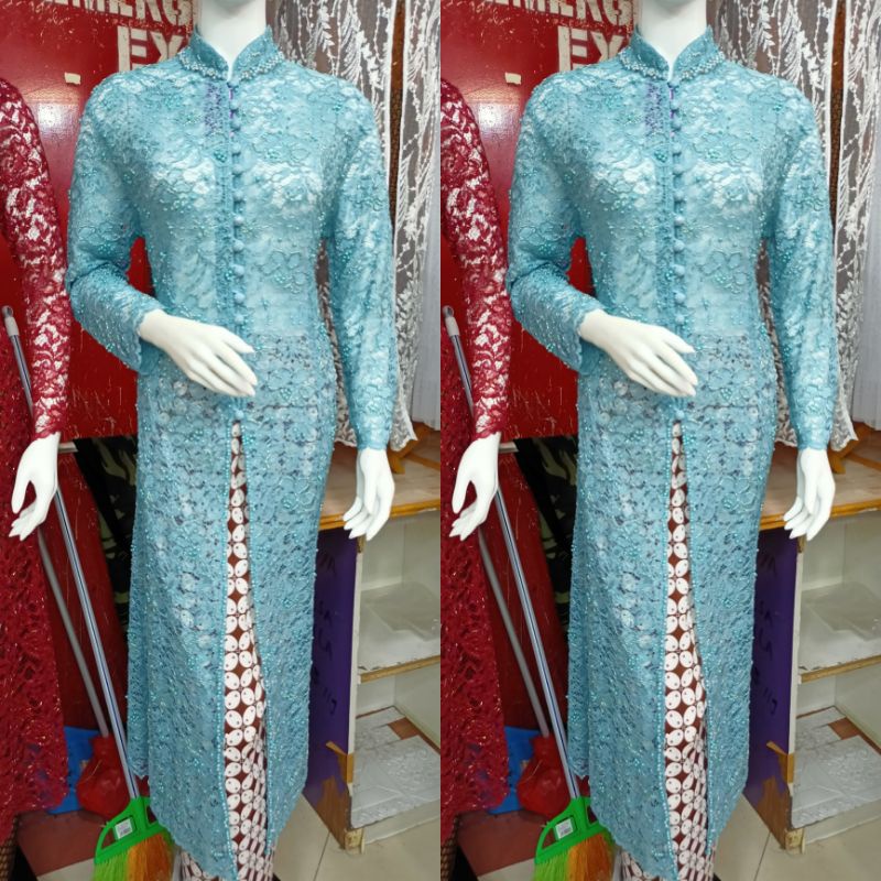 kebaya pengantin sematakai/ satu set rok ada Payet/bahan brukat /selayer bahu kerudung/ ( size L LD 100 )( size XL LD 110 )( size XXL LD 120 )